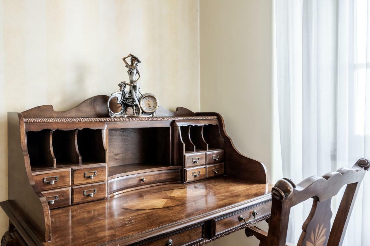 Appartamento Tut Staroevreyska With Terrace Leopoli Esterno foto