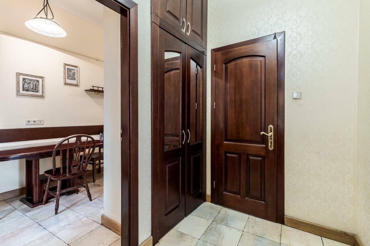 Appartamento Tut Staroevreyska With Terrace Leopoli Esterno foto